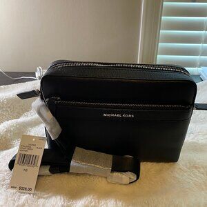 Michael Kors Utility Cross Body Leather Bag - Color Black & White